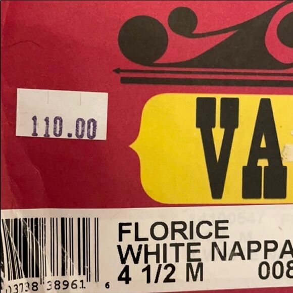 VANELI WHITE LEATHER FLATS. NEW - Picture 5 of 6